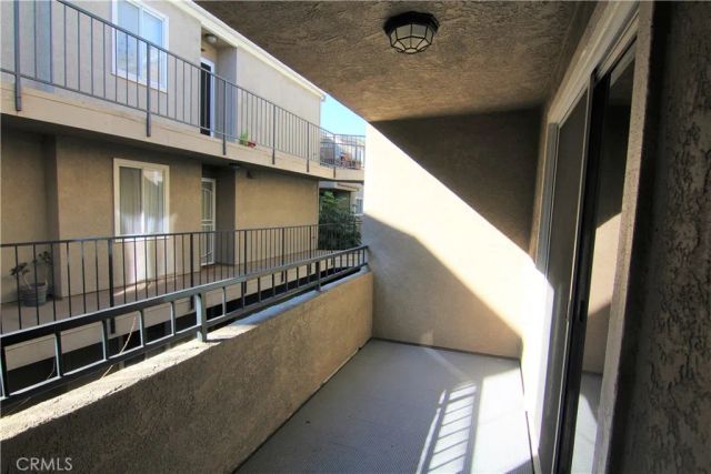 645 Pacific 303, Long Beach, CA 90802