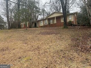 2364 Price Drive, Macon, GA 31206