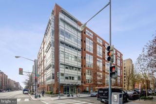 1300 N St NW Apt 410, Washington, DC 20005