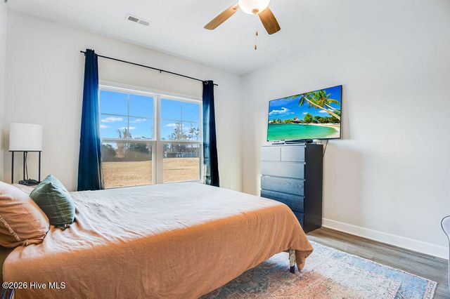 107 Adams Landing Way, Maysville, NC 28555