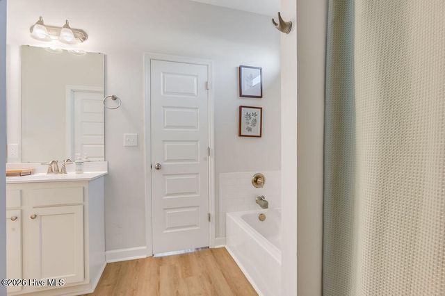 107 Adams Landing Way, Maysville, NC 28555