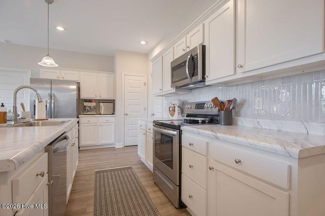 107 Adams Landing Way, Maysville, NC 28555