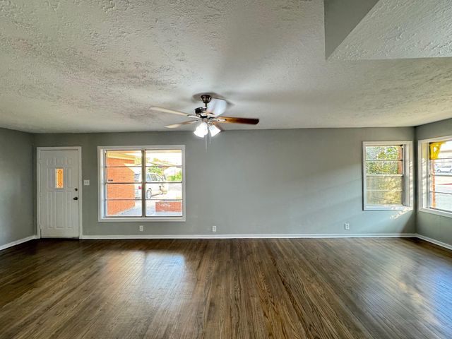 1914 Firwood Drive, Pasadena, TX 77502