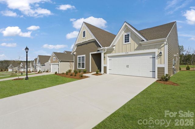 7630 Cotton Crest Lane 38, Lancaster, SC 29720