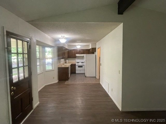 301 E Austin Street, Broken Arrow, OK 74011