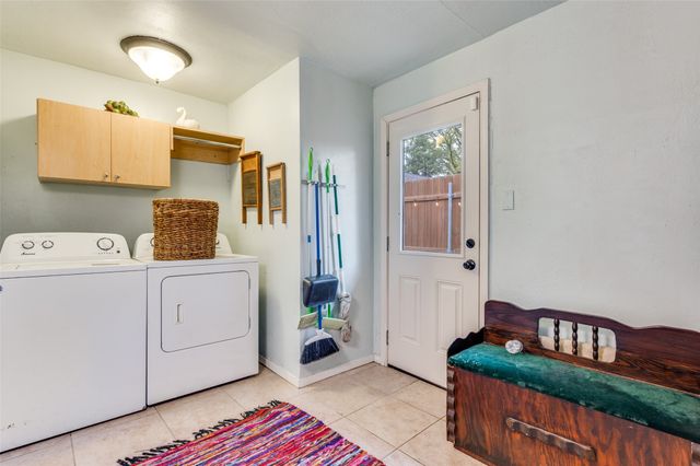 3581 Woodleigh Drive, Dallas, TX 75229