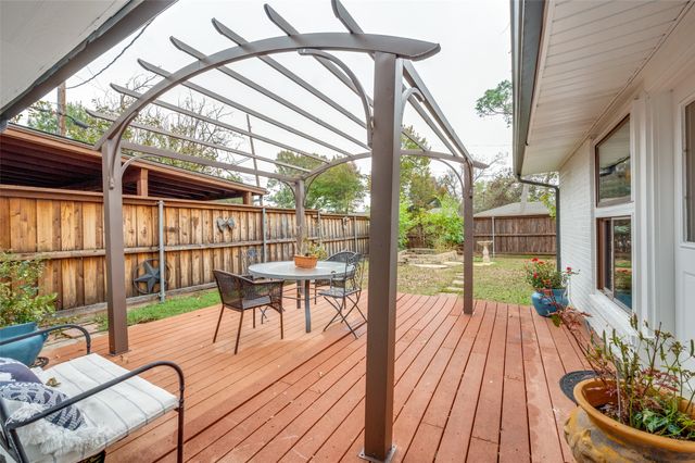 3581 Woodleigh Drive, Dallas, TX 75229