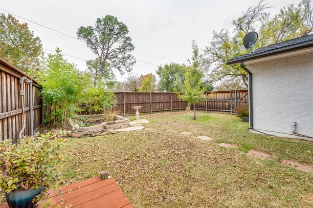 3581 Woodleigh Drive, Dallas, TX 75229