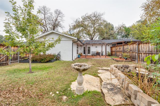 3581 Woodleigh Drive, Dallas, TX 75229