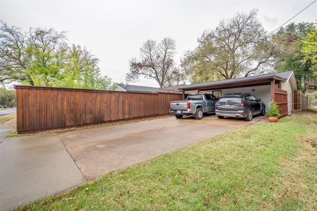 3581 Woodleigh Drive, Dallas, TX 75229