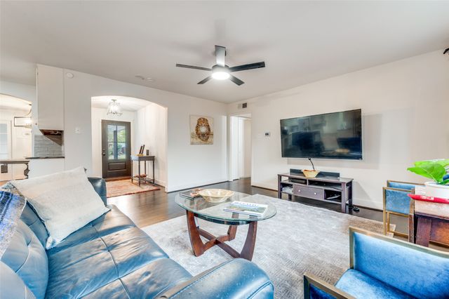 3581 Woodleigh Drive, Dallas, TX 75229