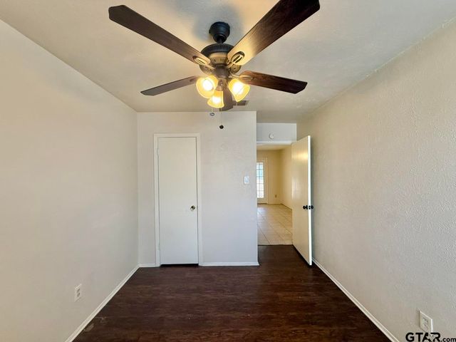 4014 Appletree Lane, Tyler, TX 75703