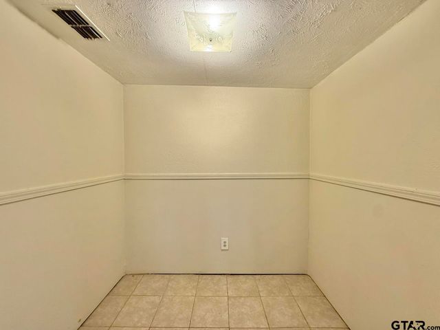 4014 Appletree Lane, Tyler, TX 75703