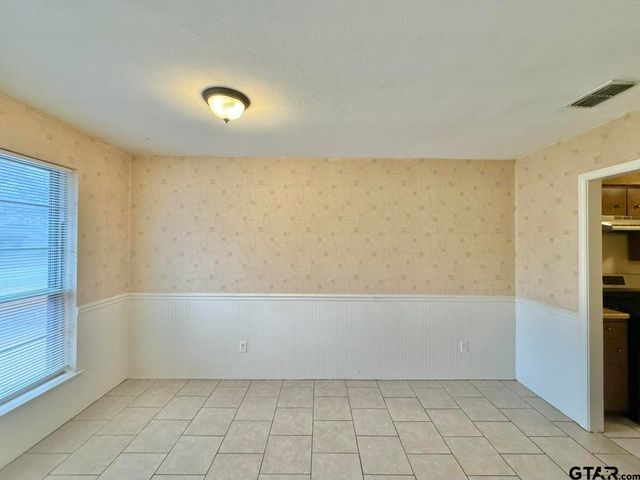 4014 Appletree Lane, Tyler, TX 75703