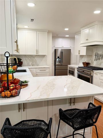 2385 Azalea Terrace, Fayetteville, AR 72703