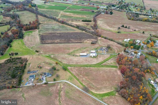 3989 KUMP STATION RD, Taneytown, MD 21787