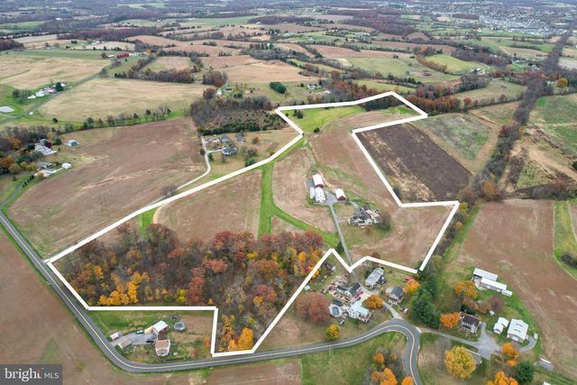 3989 KUMP STATION RD, Taneytown, MD 21787
