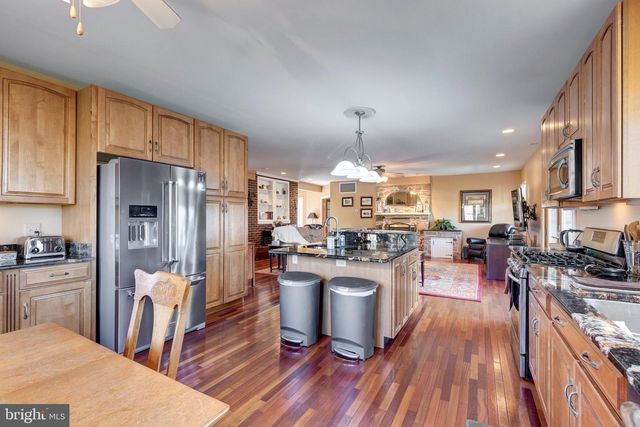 3989 KUMP STATION RD, Taneytown, MD 21787