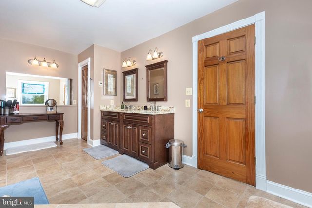 3989 KUMP STATION RD, Taneytown, MD 21787