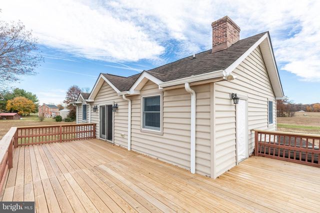 3989 KUMP STATION RD, Taneytown, MD 21787