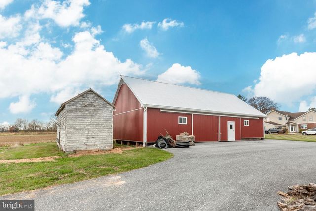 3989 KUMP STATION RD, Taneytown, MD 21787