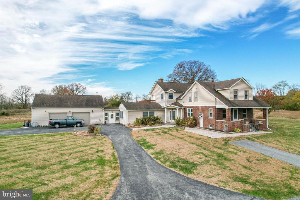 3989 KUMP STATION RD, Taneytown, MD 21787