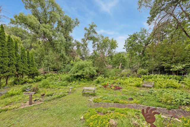 1140 Harbor Lane N, Plymouth, MN 55447