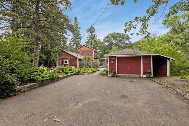 1140 Harbor Lane N, Plymouth, MN 55447