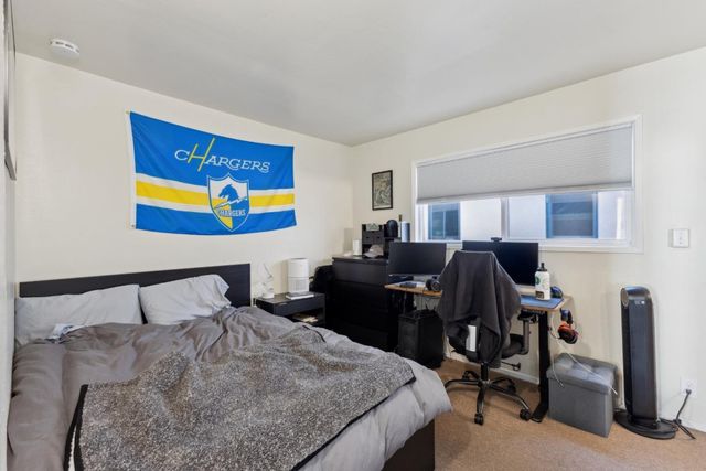 6563 Shattuck Avenue, Oakland, CA 94609