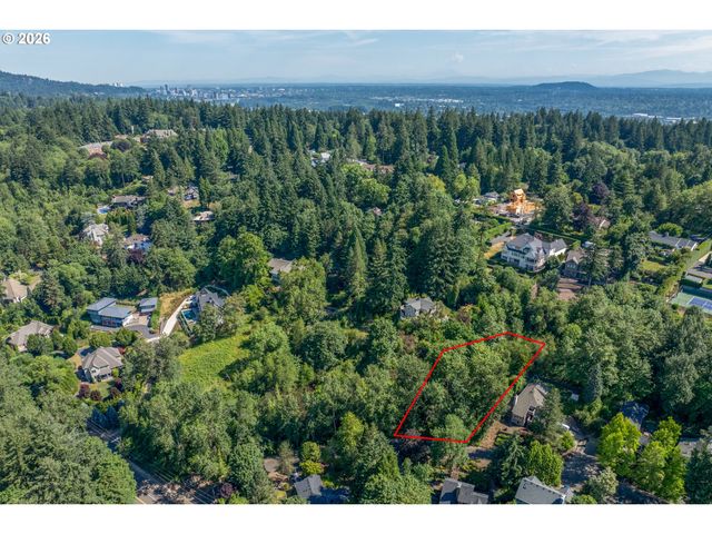 S POWERS-2 Ct, Portland, OR 97219