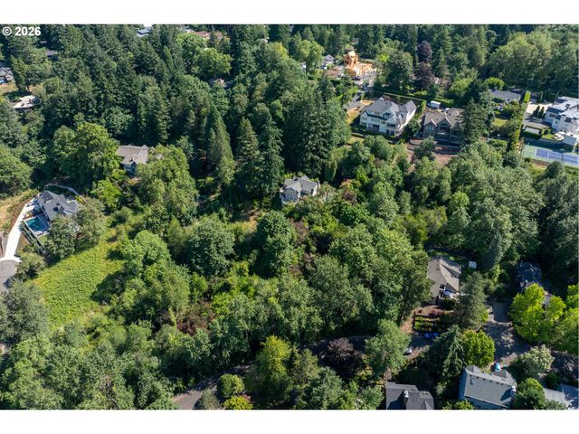 S POWERS-2 Ct, Portland, OR 97219