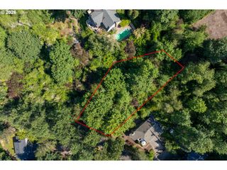 S POWERS-2 Ct, Portland, OR 97219