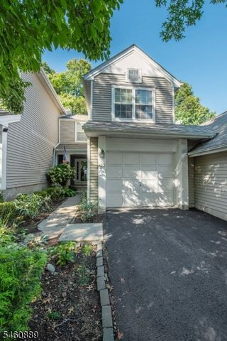 122 Woodmont Dr, Randolph Twp., NJ 07869