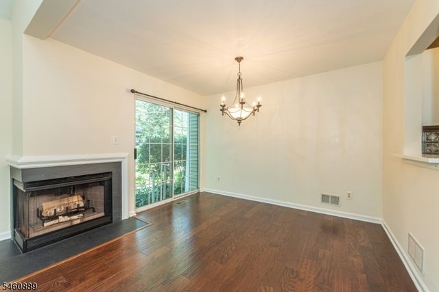 122 Woodmont Dr, Randolph Twp., NJ 07869
