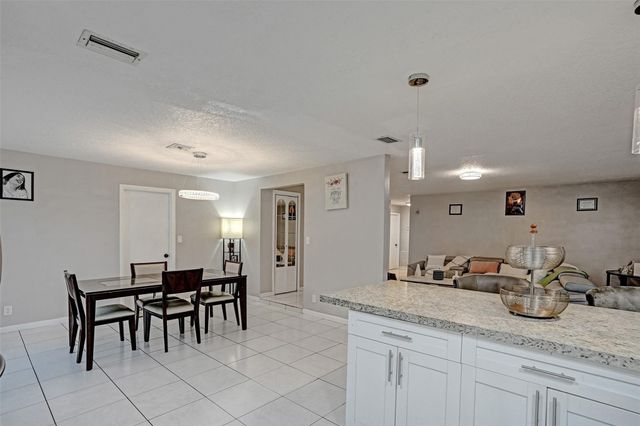 7008 NW 81st Street, Tamarac, FL 33321