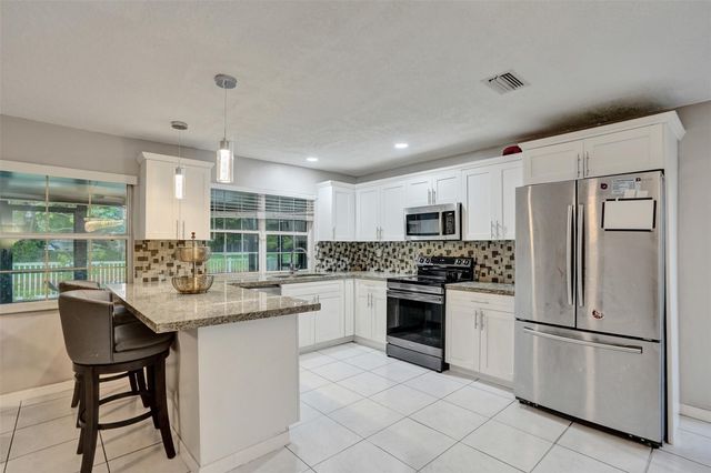 7008 NW 81st Street, Tamarac, FL 33321