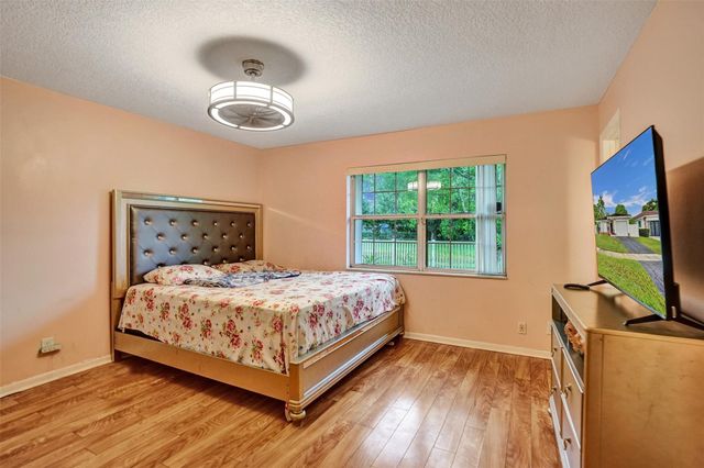 7008 NW 81st Street, Tamarac, FL 33321