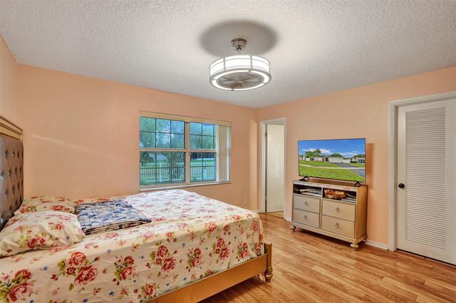 7008 NW 81st Street, Tamarac, FL 33321
