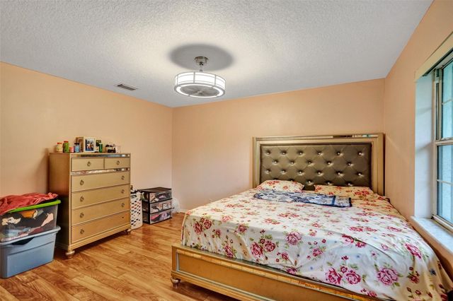7008 NW 81st Street, Tamarac, FL 33321