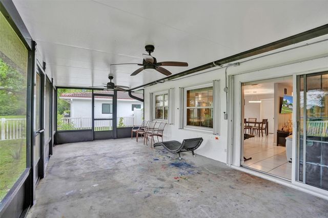 7008 NW 81st Street, Tamarac, FL 33321