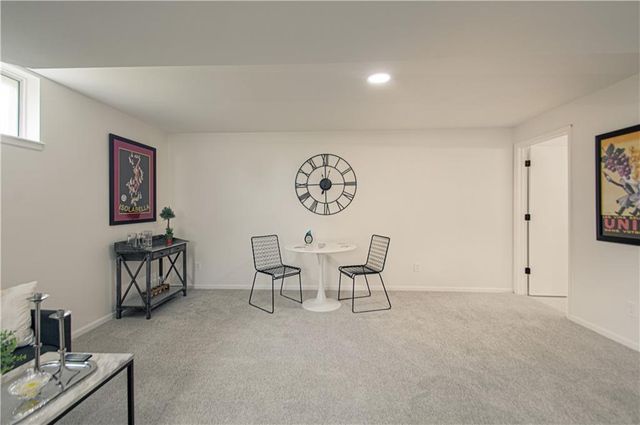 2611 N 157th Terrace, Basehor, KS 66007