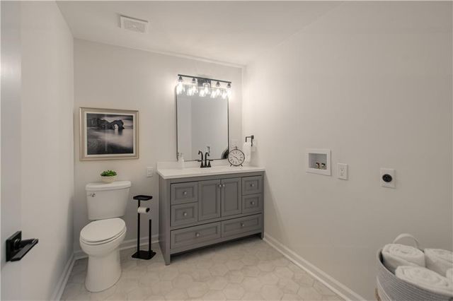 2611 N 157th Terrace, Basehor, KS 66007