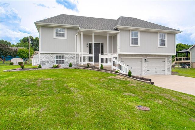 2611 N 157th Terrace, Basehor, KS 66007