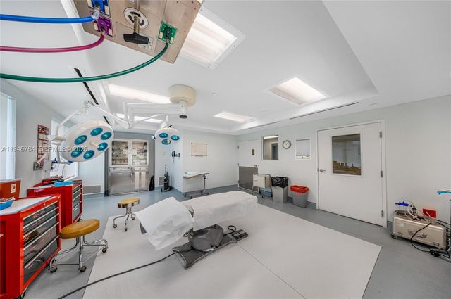 1693 SW 27th Ave, Miami, FL 33145