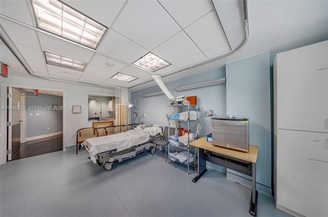 1693 SW 27th Ave, Miami, FL 33145