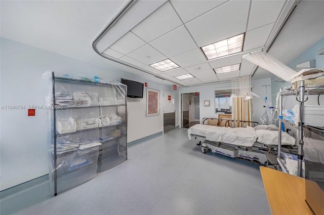 1693 SW 27th Ave, Miami, FL 33145