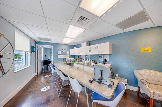 1693 SW 27th Ave, Miami, FL 33145