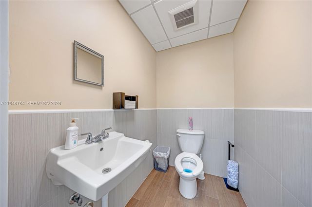 1693 SW 27th Ave, Miami, FL 33145