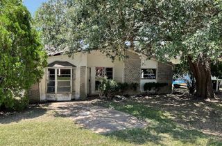 1517 Columbine Street, Wharton, TX 77488