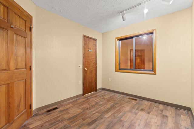 1 Woodland Avenue, Kimberling City, MO 65686